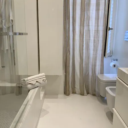 Rome, Beautiful In A Vintage Building Apartamento Lido di Ostia