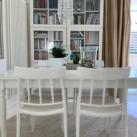 Rome, Beautiful In A Vintage Building Apartment *